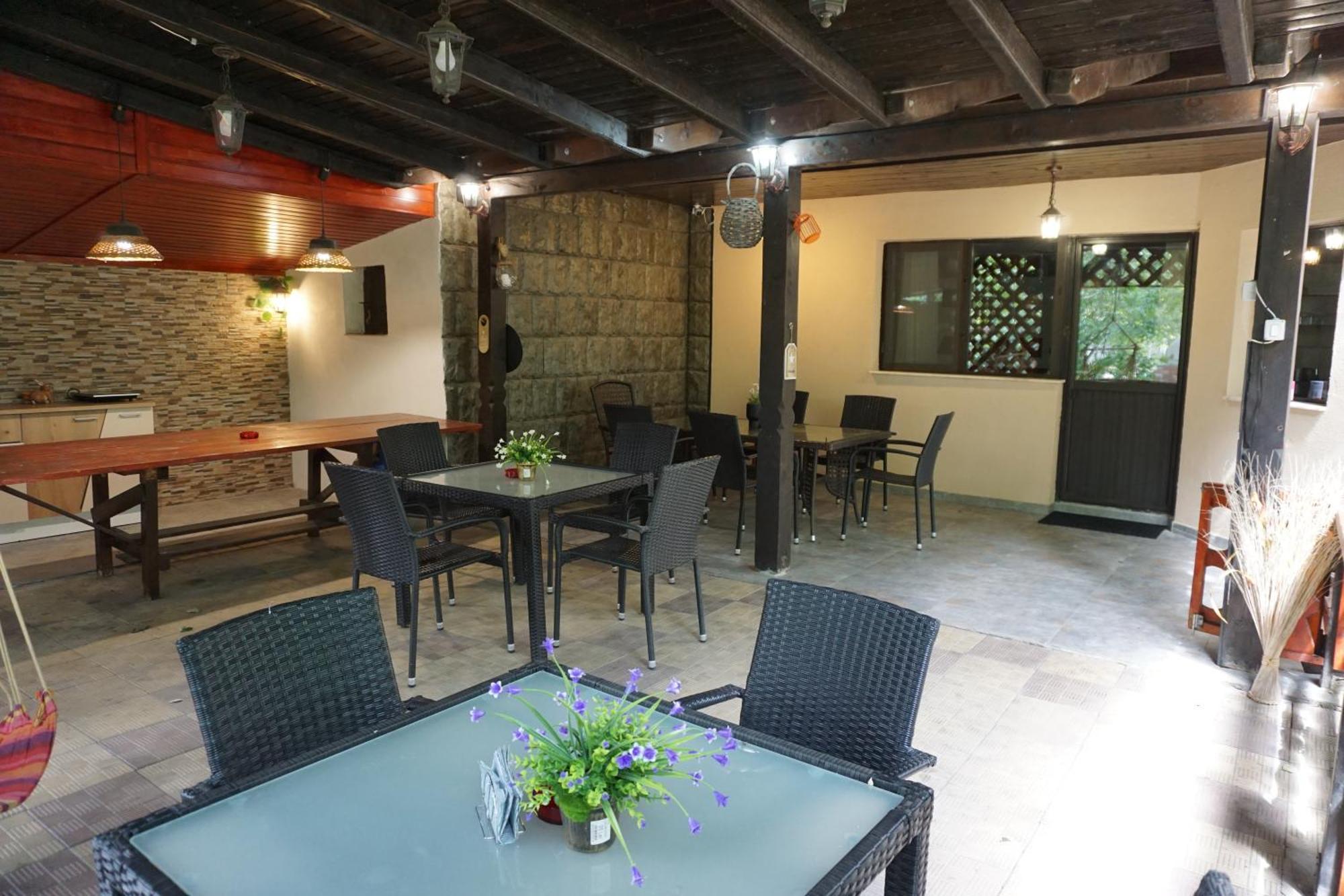 Villa Hanna'S Garden - Mintia מראה חיצוני תמונה